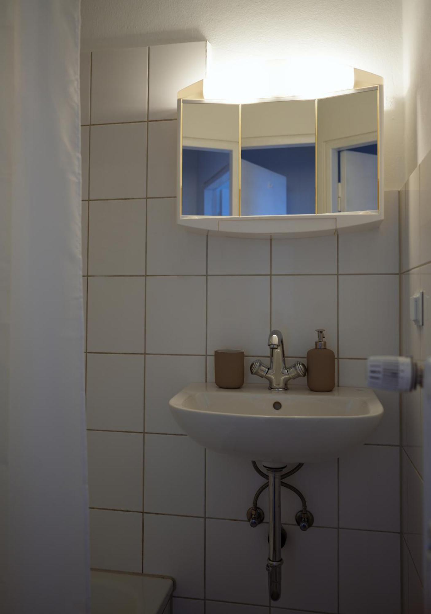 Elegantes & Modernes Messe Apartment, Hannover, Laatzen Экстерьер фото